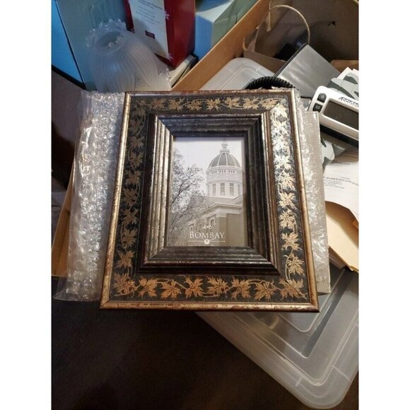 Bombay Wooden Ornate 4x6 Opening Picture Frame - Picture 12 of 12